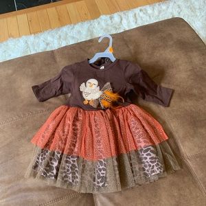Thanksgiving outfit for little girl’s. Brand new. Size 2t-3t.